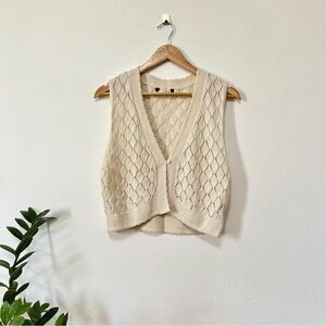 forever 21 diamond knit woven crochet vest top large